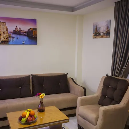 Hotel Golden Saray *